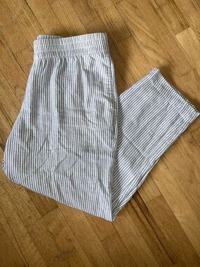 Old Navy Gray & White Striped Linen Blend High Rise Straight Ankle Pants